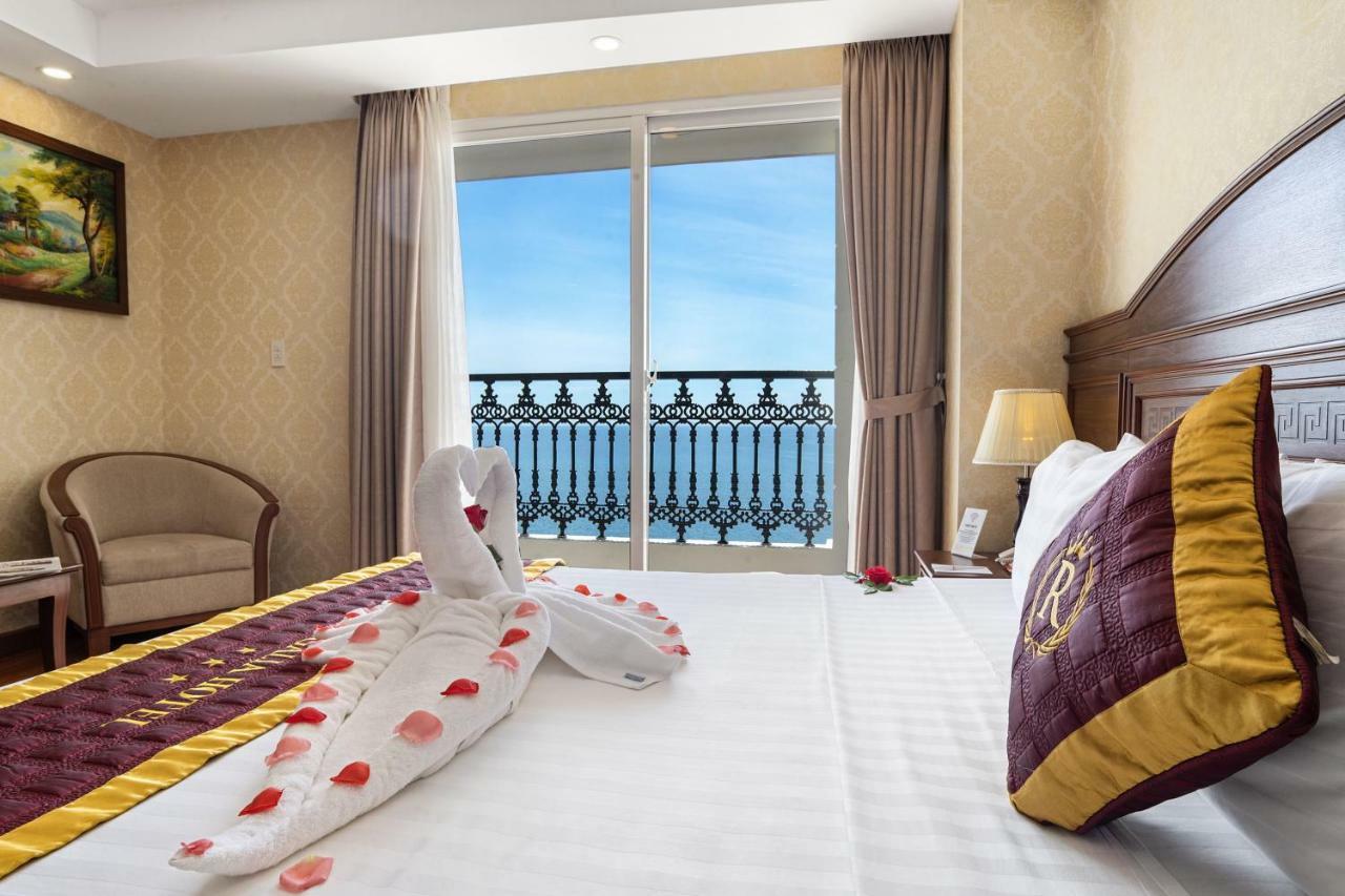 Regalia Nha Trang Hotel Exterior foto